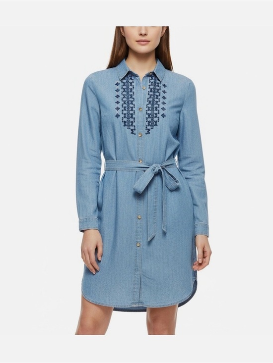 Abercrombie & Fitch Dresses & Skirts - Abercrombie & Fitch denim embroidered Tie Waist shirt dress. Size XS